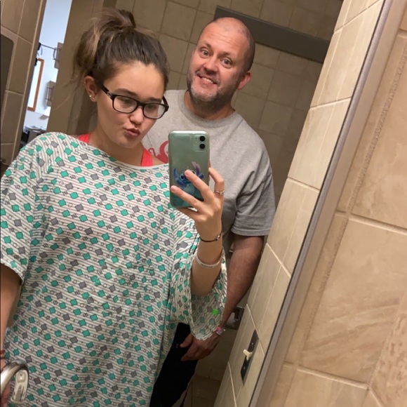 Meet your Posher, Hannah - Picture 11 of 13